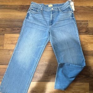 NWT Mother mid rise maven ankle jeans. Size 29